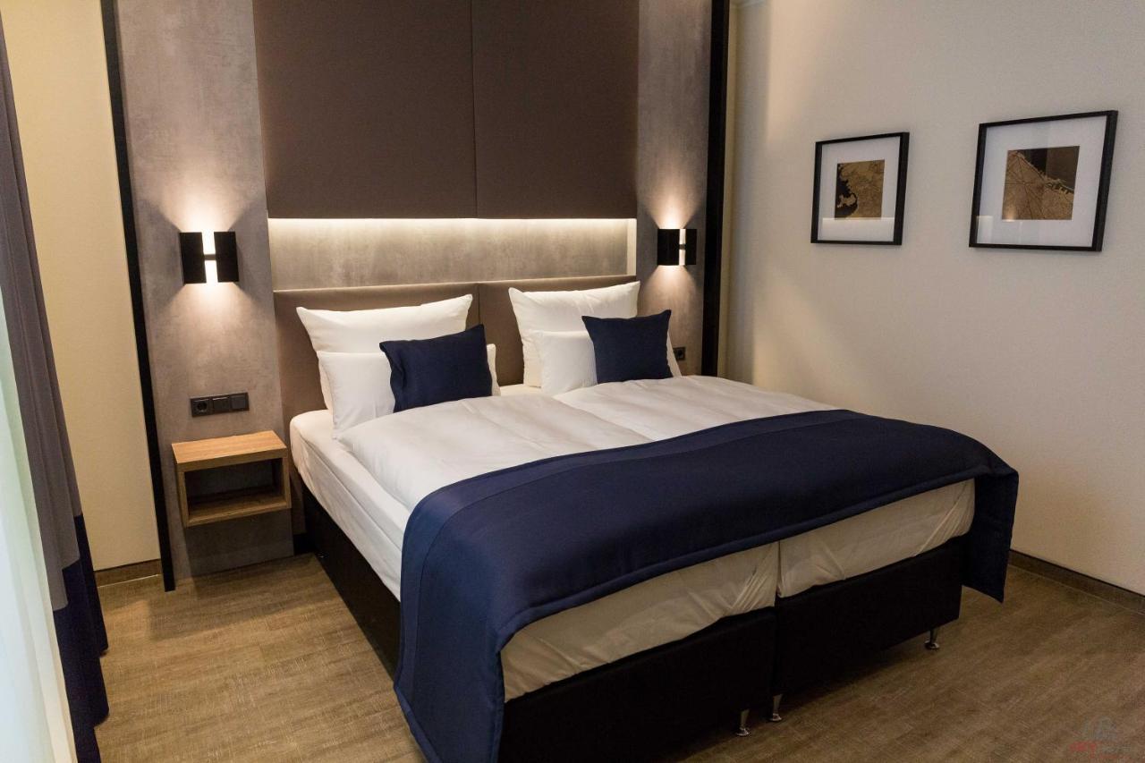 Sky Hotel Клоппенбург Экстерьер фото